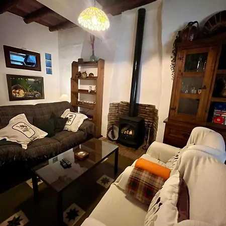 Casa Dolores La Peluquera Apartment *